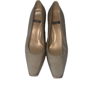 VINTAGE Stuart Weitzman Square Toe Gold Low Heel Shoes Pumps Sz 7 B